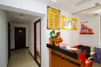 Ruyi Hotel (Hefei Binhu Century City Shop)