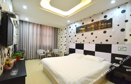 愛迪快捷酒店（鞏義建設路店）