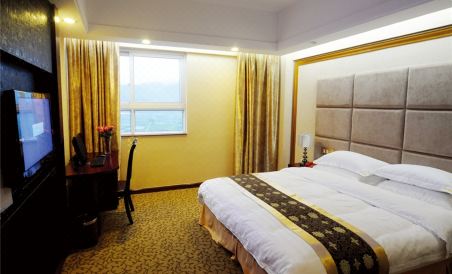 Garden Hotel - Housity