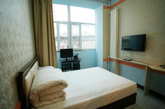 Taiyuan Lanyuan Holiday Inn Hôtels à proximité de : Duofu Temple