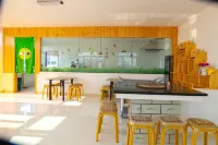 Chen Barhuqi Chagandaobu Youth Homestay