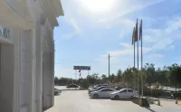 Marriott Hotel Yuncheng - Bãi đậu xe
