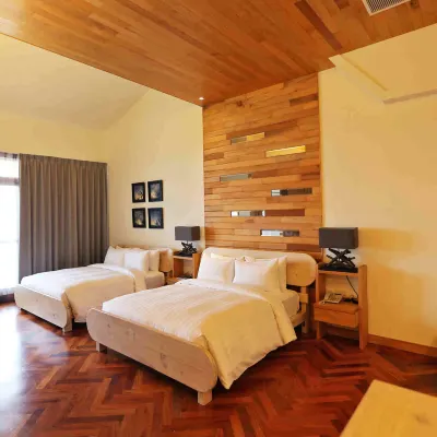 Bay Forest Bed and Breakfast Hotels near White Sand Beach