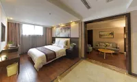 GreenTree Inn (Changzhou Global Harbor Dinosaur Park North High-speed Railway Station) Hotels near Changzhou Technician College， Jiangsu