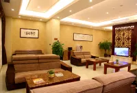 Min Sheng Hotel