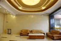 Huahuitong Hotel (Wujiang Shaoguan Station)