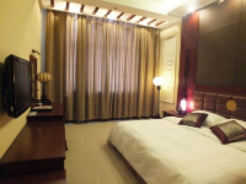 东平水浒度假酒店 - 观景商务套房