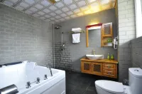 Human Touch Warmly Nest Hotels in Anning