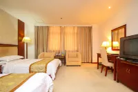 Home Inn & Hua Yi Select Hotel (Jiangyan Railway Station, Jiangyan Avenue, Taizhou) Hotel di Taizhou