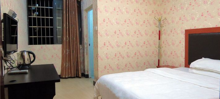 No.18 Qixian Hotel Hotel a Contea di Li