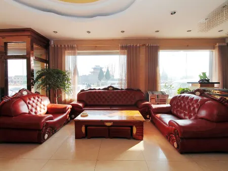 Xin Kaixuanmen Business Hotel (Xun County Ancient City) Отели рядом с достопримечательностью «Da Pi Mountain Scenic Area»