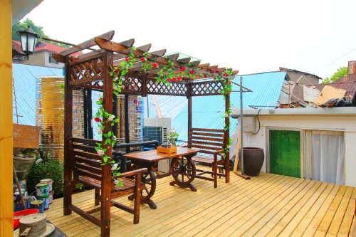Lushan Banyuewan Chinese Inn