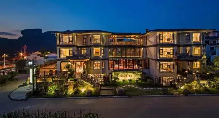 Ru Yi She Jia Yuan Hotel Отели рядом с достопримечательностью «Tianxin Yongle Temple»