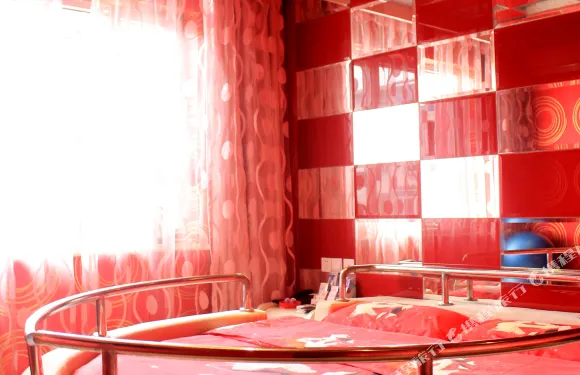 清原夜色主題賓館