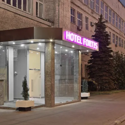 Fortis Moskva Dubrovka Hotel クリティツコエ・ポドヴォリエ周辺のホテル