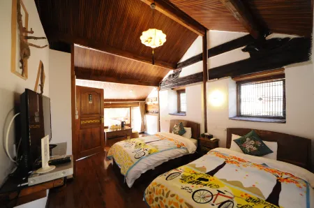 Yingju Inn Отели в г. Цзянчуань