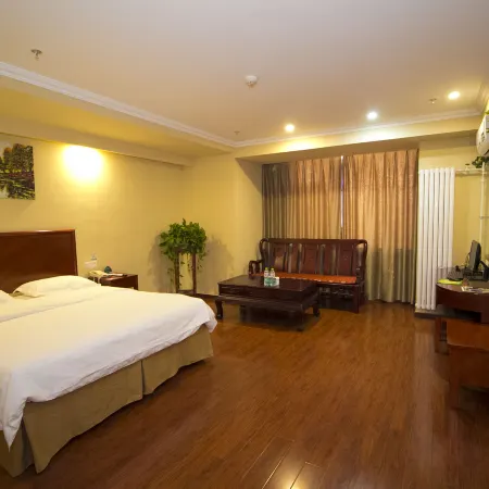 GreenTree Inn ShanDong WeiFang LinQu ZhanQian Road LuChuan Business Hotel