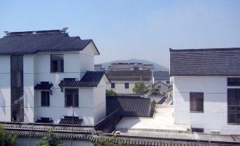 Suzhou Lake Island Xiangning Home stay (the Taihu Lake Xishan Island Store)