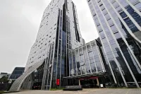 The Hotel Cairns Hotels near Guizhou Dashuju Zonghe Shiyanqu Zhanshi Center