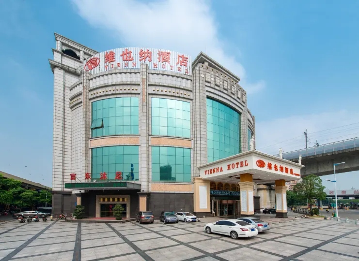 Vienna Hotel (Foshan Guangfo Road)