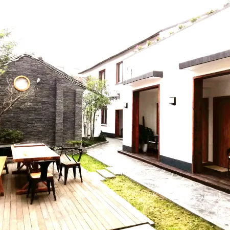 Zizai Jiasu Inn