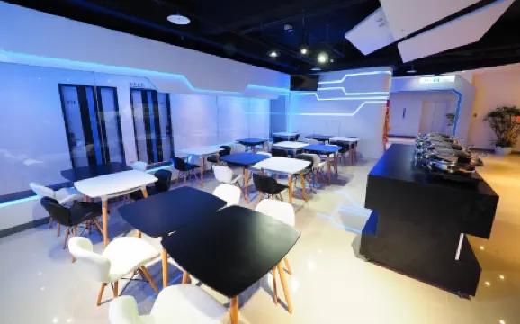 Galaxia Business Hotel