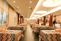 Zhong Yuan Hotel Hotels in Luoping