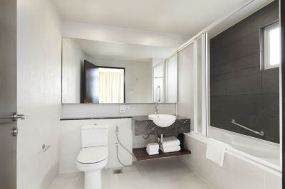 2ベッドルーム プレミア スイート パークロイヤル サービス スイート クアラルンプールの写真