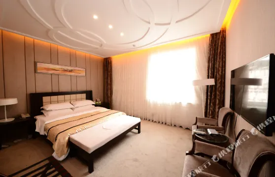 雞西柏寧假日酒店