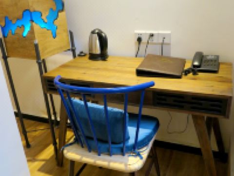 CD创意公寓(广州天河客运站店) - 水岸复式房（含浴缸）