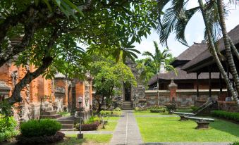 Grand Mirah Boutique Hotel