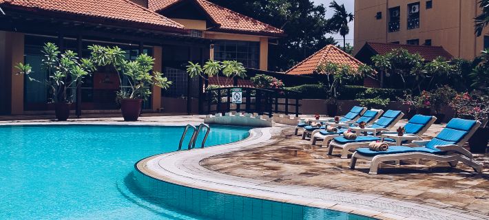 Verwood Hotel and Serviced Residence Ξενοδοχεία στην πόλη Σουραμπάγια