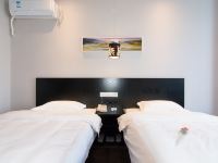宜和印象连锁酒店(扬州何园店) - 精选双床房
