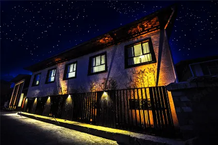 Moonlight Hotel