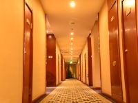 西安华山国际酒店 - 雅致大床房