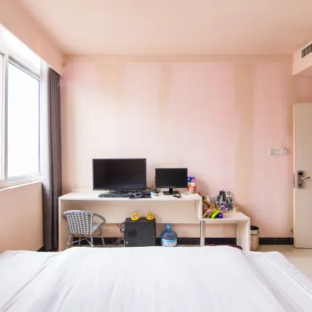 Neixiang Lejiang Express Hotel