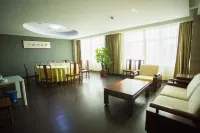Super 8 (Weifang railway station store) - servizio colazione