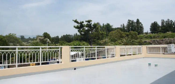 Jeju Cheonjaeyeon Recreation Pension