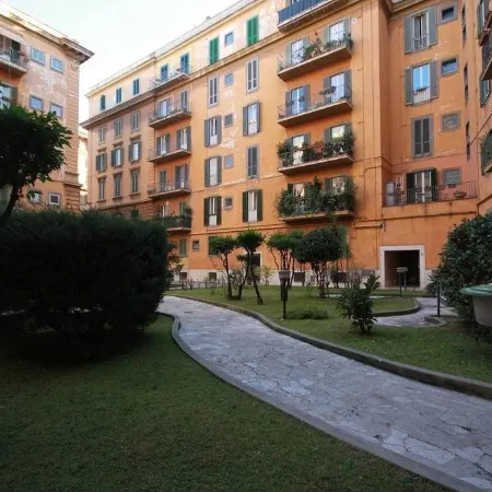 Rome Center Rooms Отели рядом с достопримечательностью «Тор-ди-Квинто»