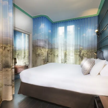 Best Western Plus la Demeure Отели рядом с достопримечательностью «5-й округ: Латинский квартал»