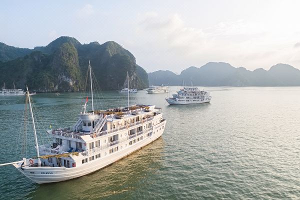 Paradise Sails Cruise(Du thuyền Paradise Sails)_2