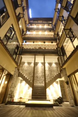 Hongya Liujiang Belu Inn Отели рядом с достопримечательностью «Gaomiao Ancient Town»