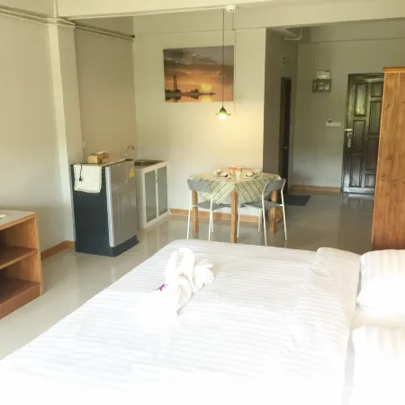 Baan Bangrak Residence