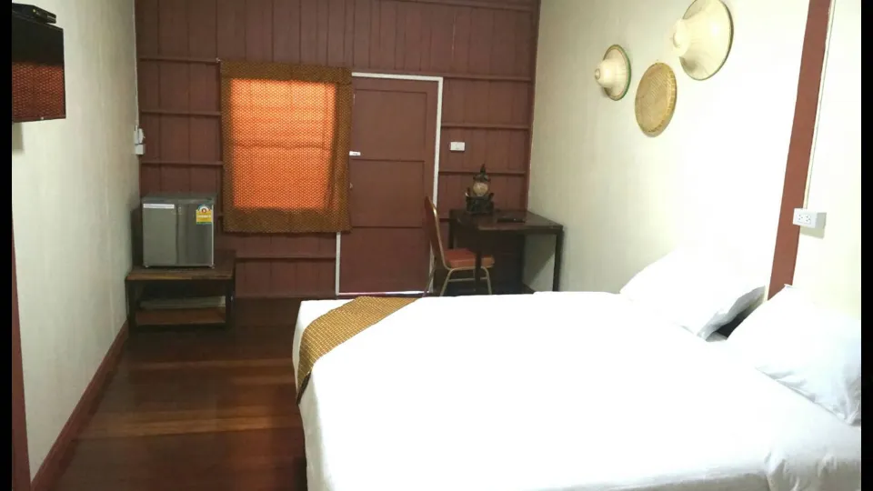 Baan Khun ya Ayutthaya
