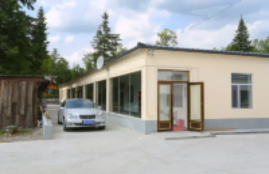 Changbai Mountain Wotai Hotel Hotels near Grand Stage River Scenic Area