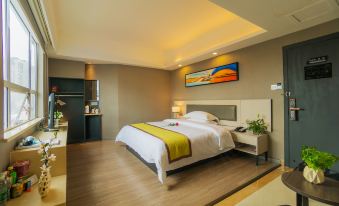 Elan Hotel