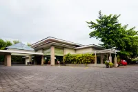 Tasneem Convention Hotel Yogyakarta