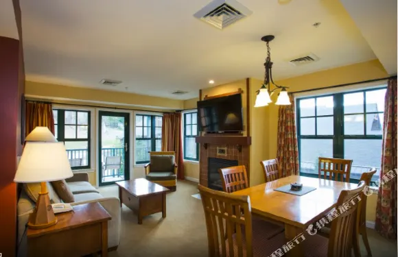 富爾蒙郡黑溪避難所-山溪