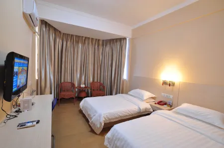 Changjiang Business Hotel Отели рядом с достопримечательностью «Doujiao Mountain Scenic Area»