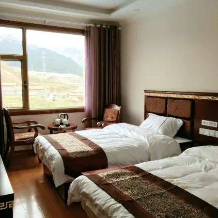 Longfu Hotel